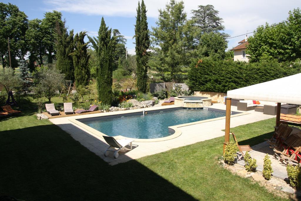 Chambre D'Hotes Park Des Collines - Gite Génissieux Екстериор снимка